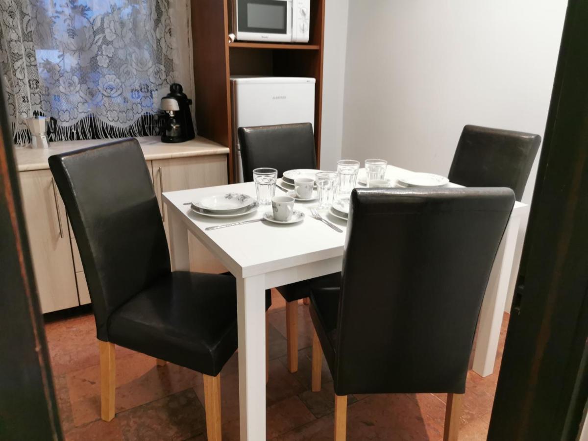 Ambient Deluxe Apartman Gyula Extérieur photo